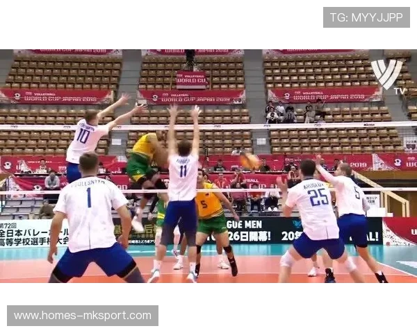 比赛瞬间回放：那些令人振奋的关键突破！，赛事精彩瞬间