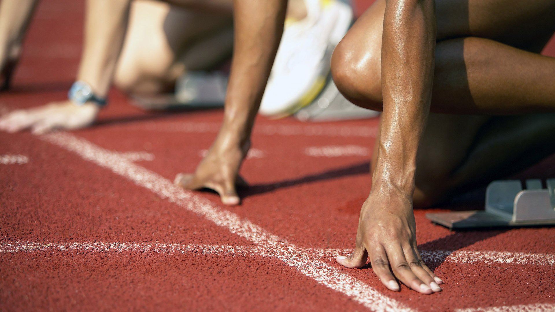 图穆亚的爆发性进攻与快速反击，成为袋鼠队获胜的重要因素，图阿vs穆勒